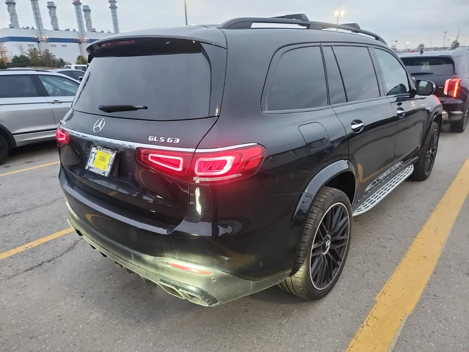 Passenger Rear 3/4 Photo