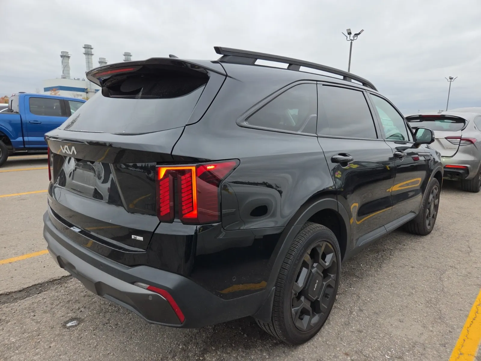Passenger Rear 3/4 Photo