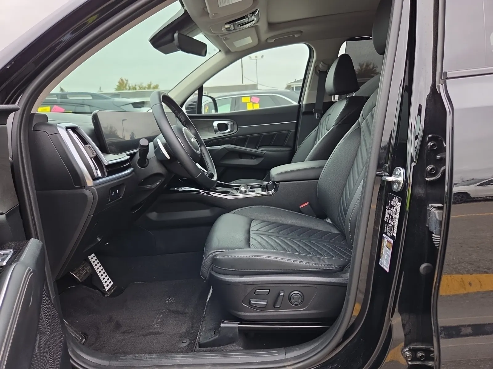 Front Interior Photo