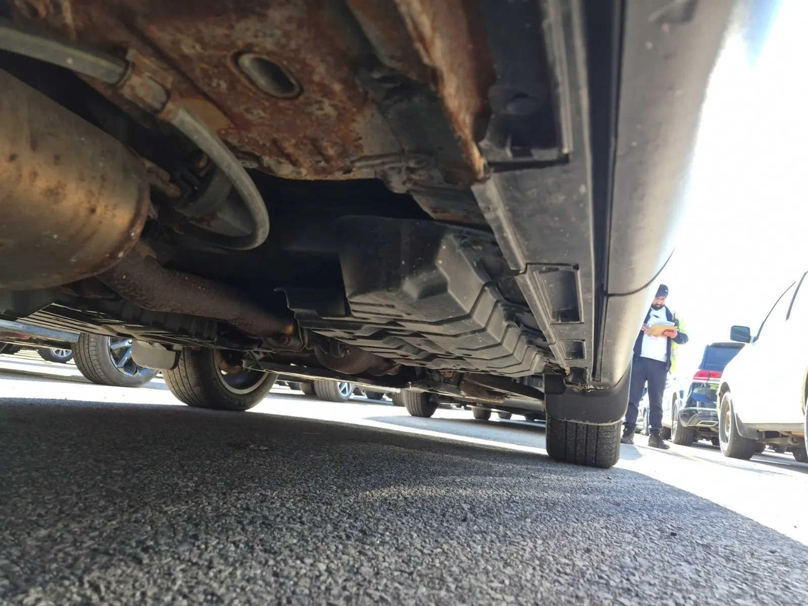 Undercarriage - Passenger Photo
