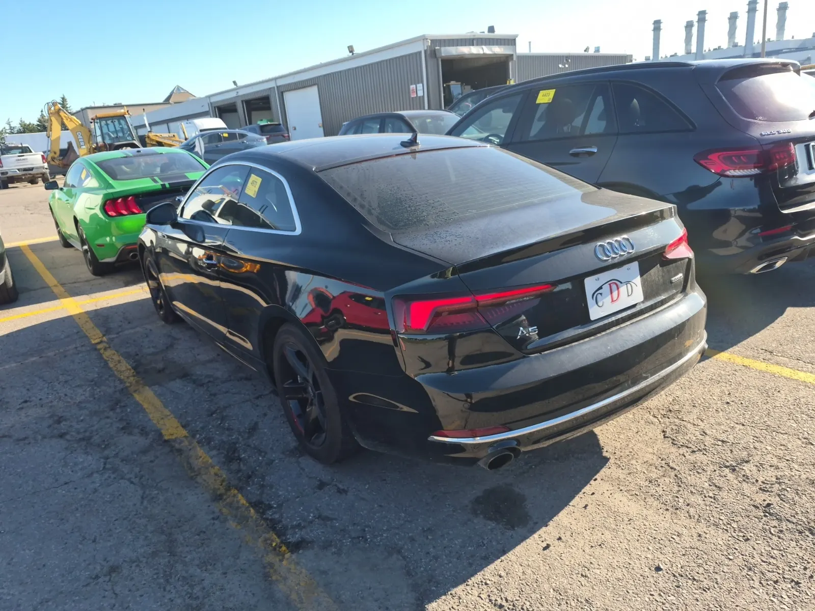 Driver Rear 3/4 Photo
