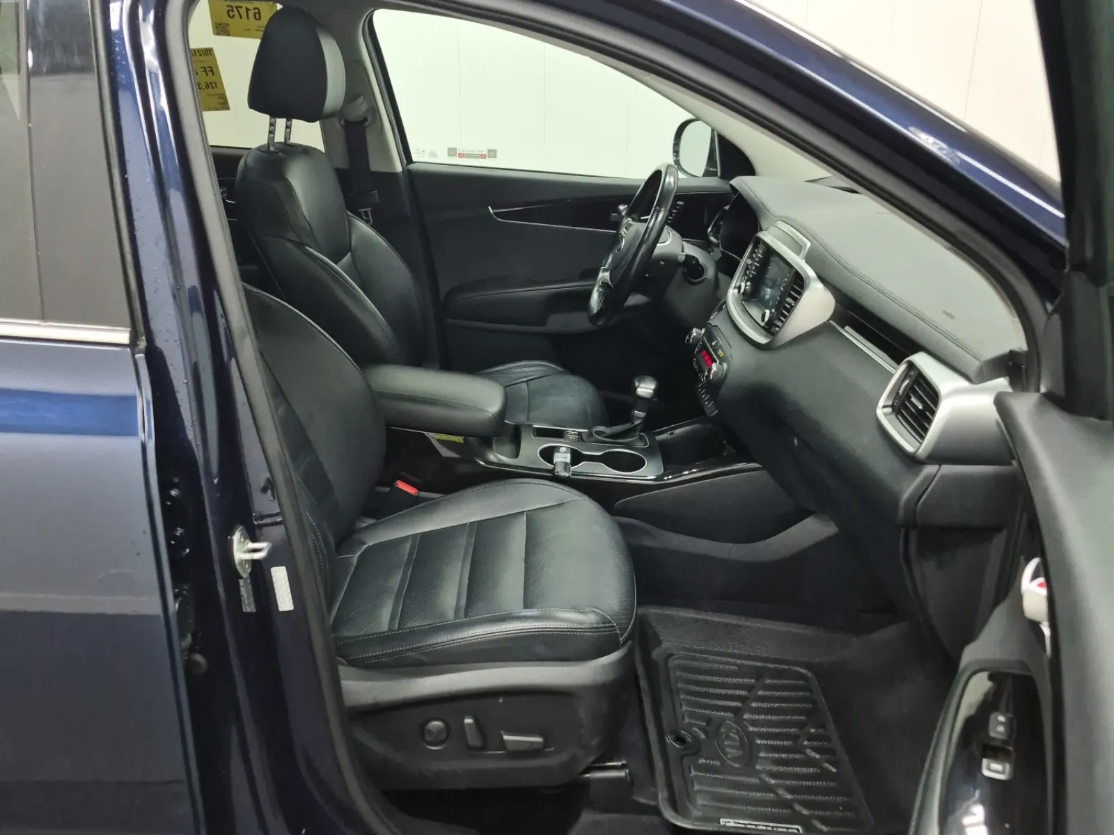 Right Side Interior Photo
