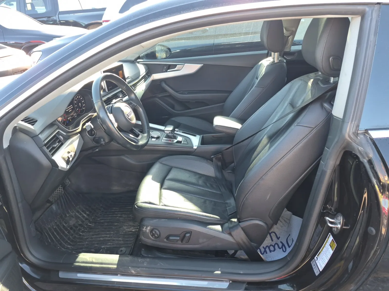 Front Interior Photo