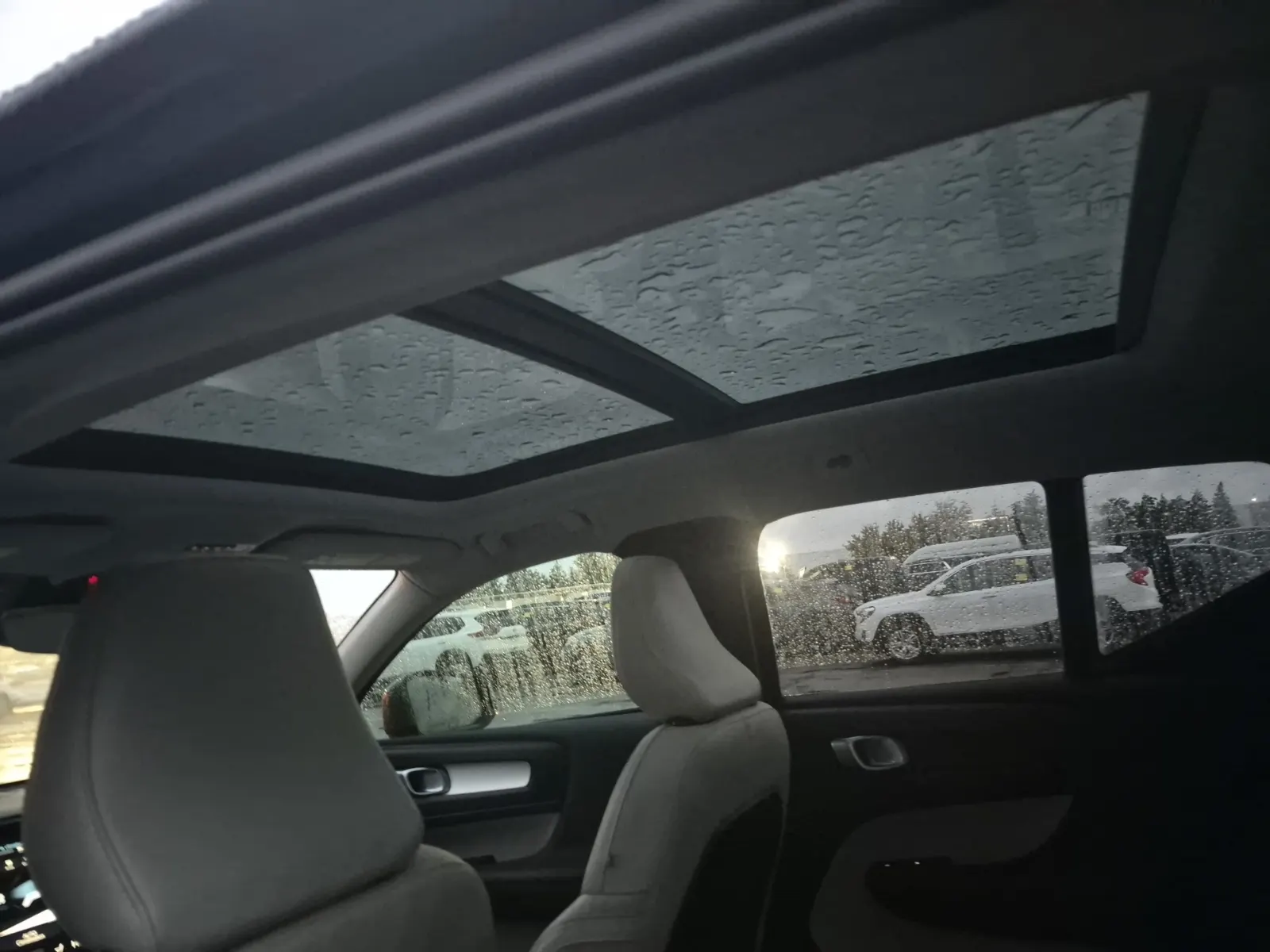 Interior Roof Photo