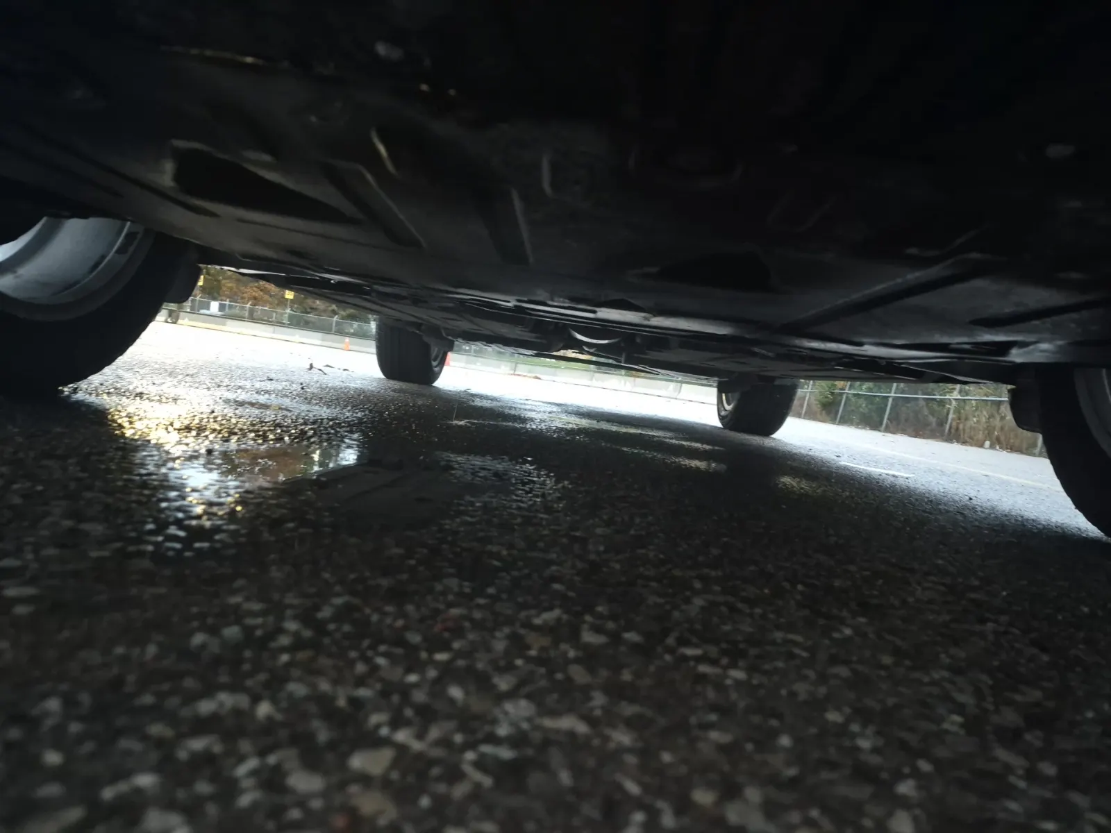 Undercarriage - Front Photo