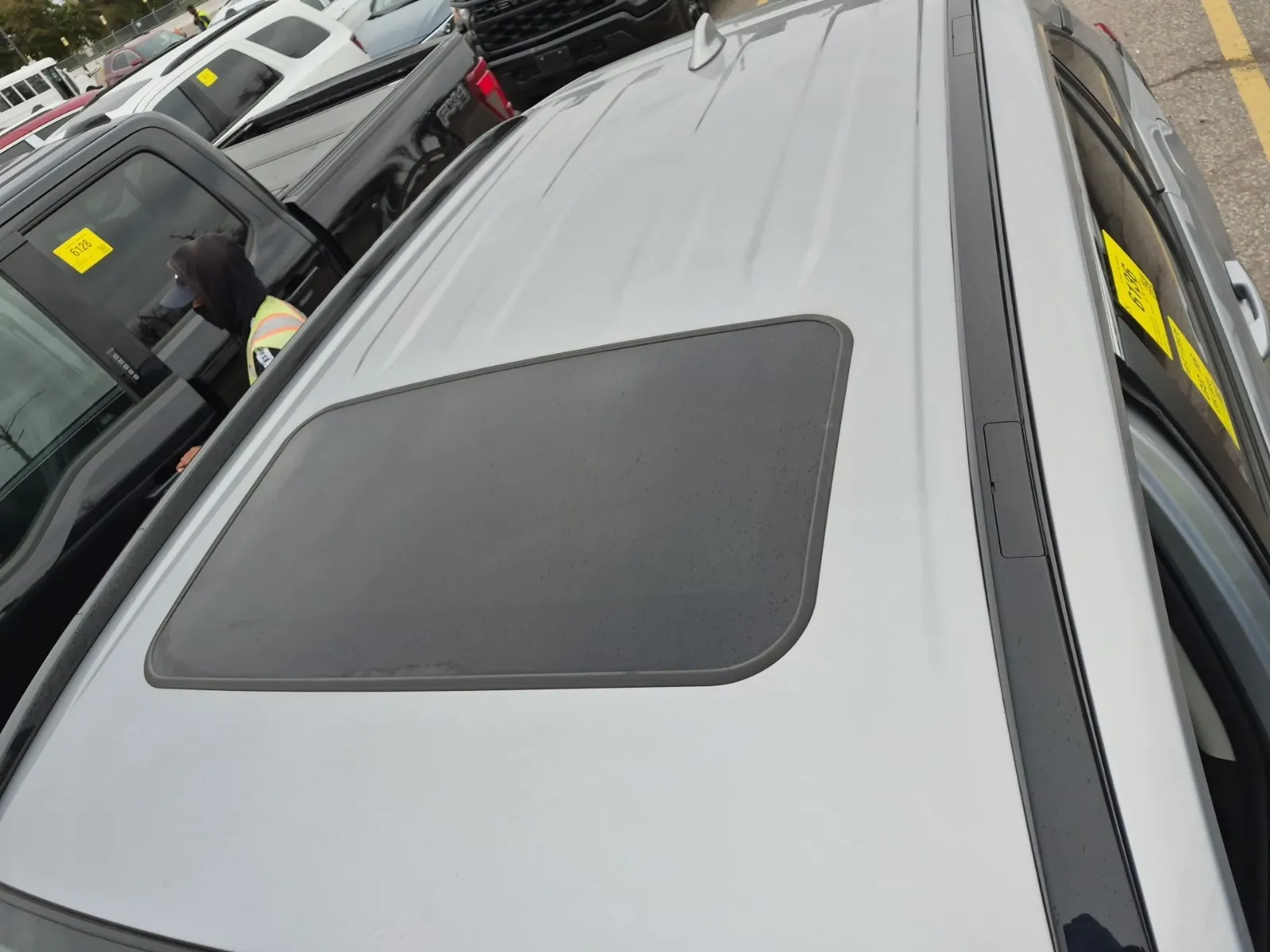 Exterior Roof Photo