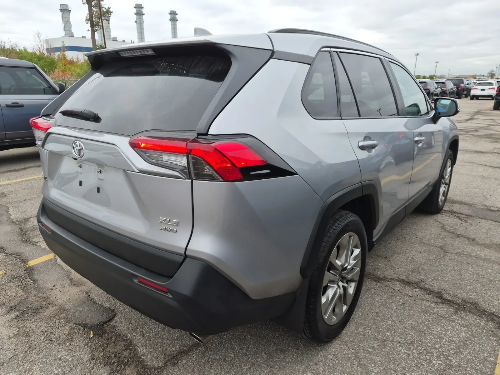 Passenger Rear 3/4 Photo
