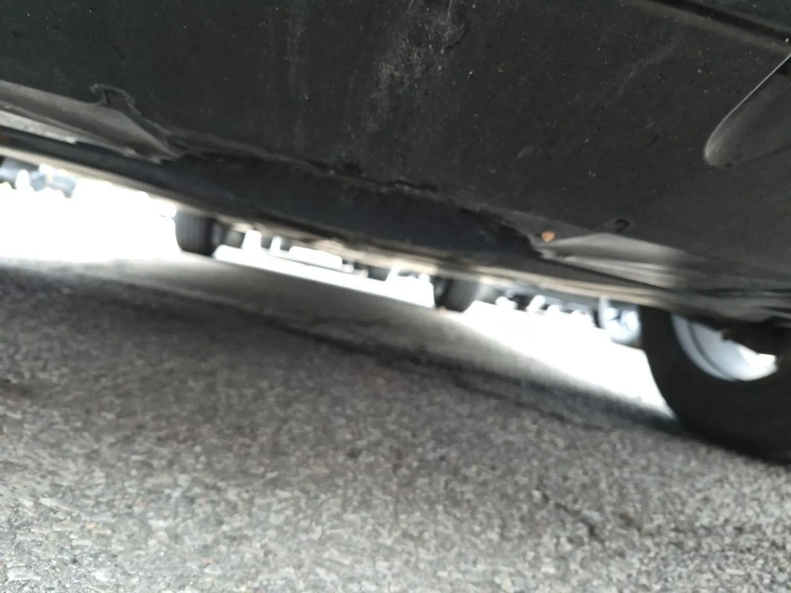 Undercarriage - Front Photo