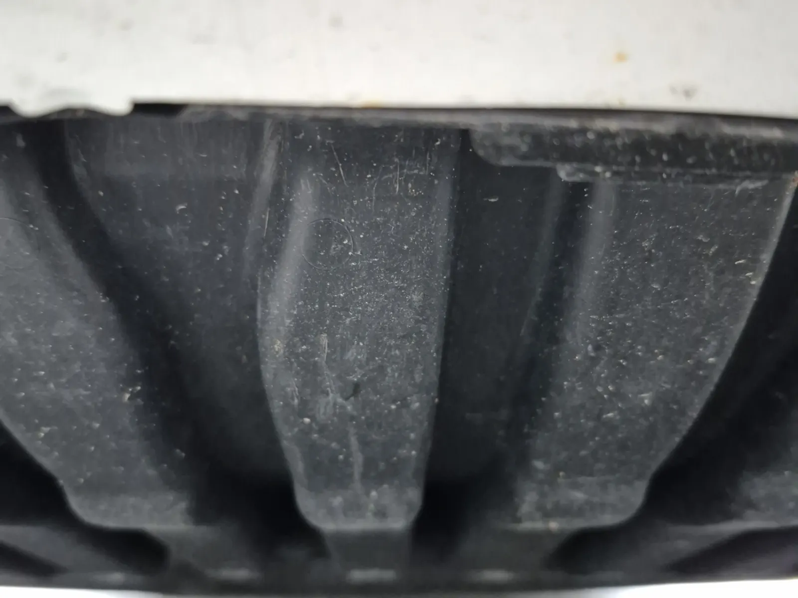 Undercarriage - Front Photo