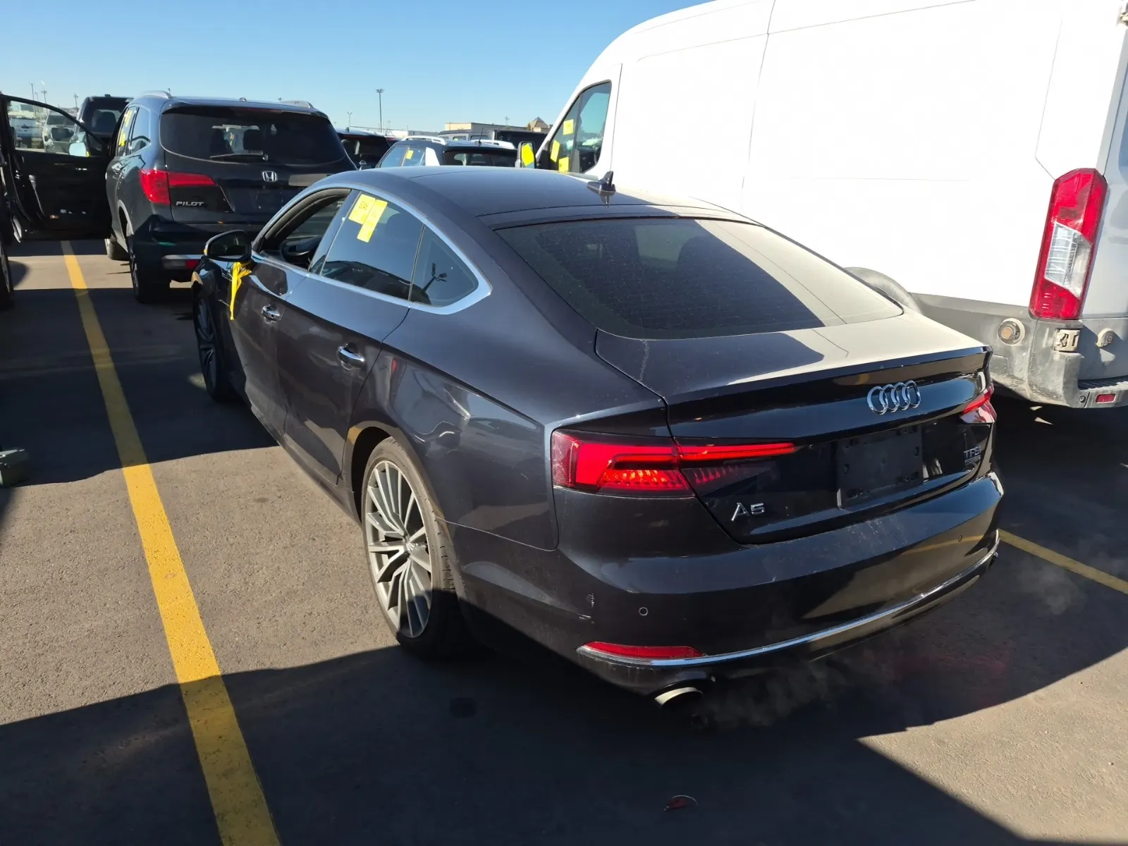 Driver Rear 3/4 Photo