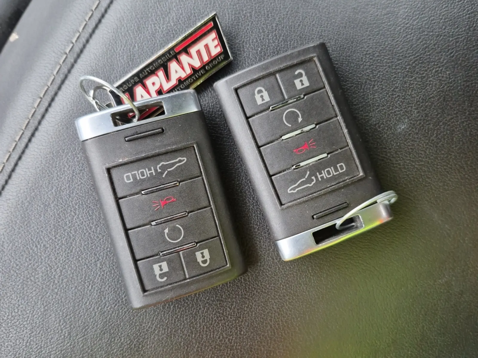 Keys/Fobs/Manual Photo
