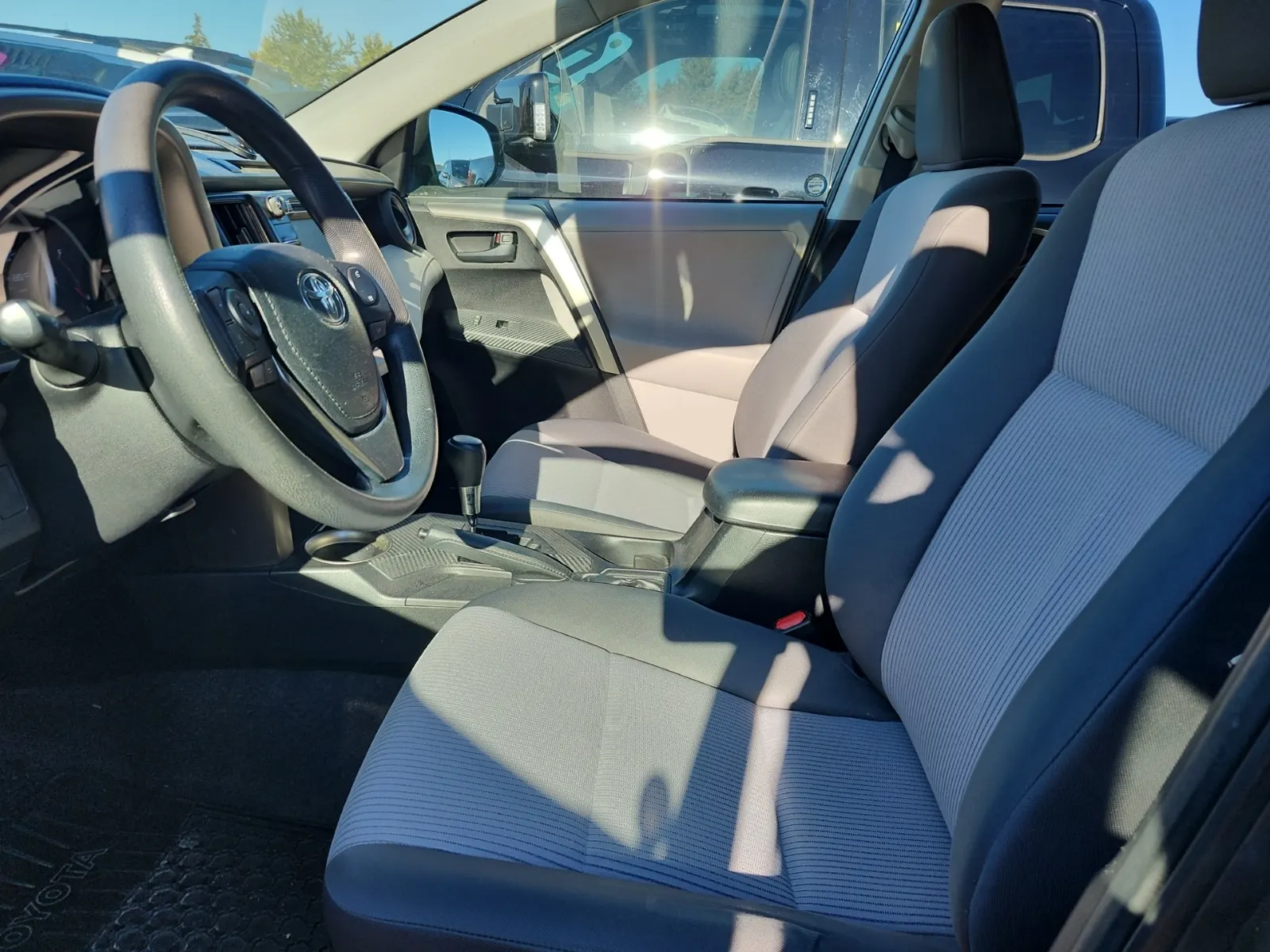 Front Interior Photo