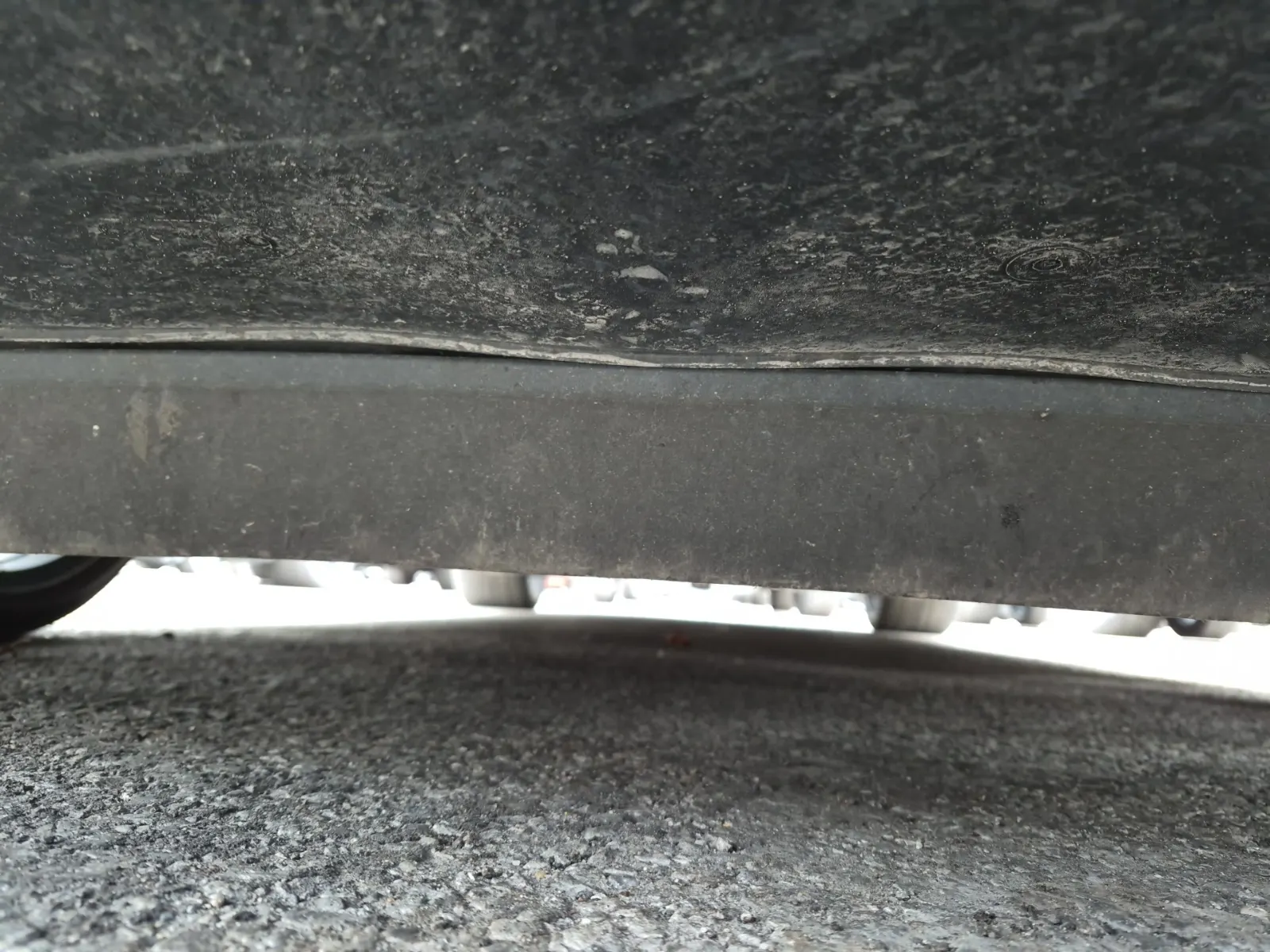 Undercarriage - Front Photo
