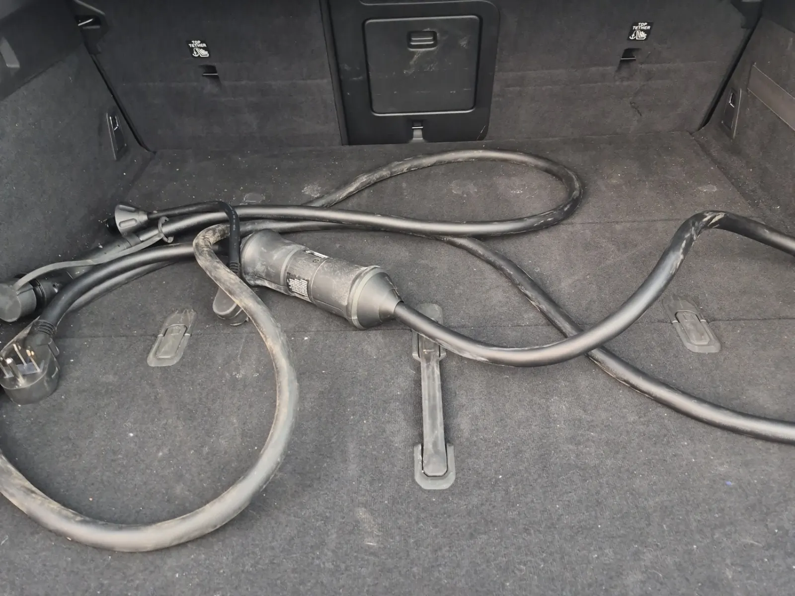 Charging Cable Photo