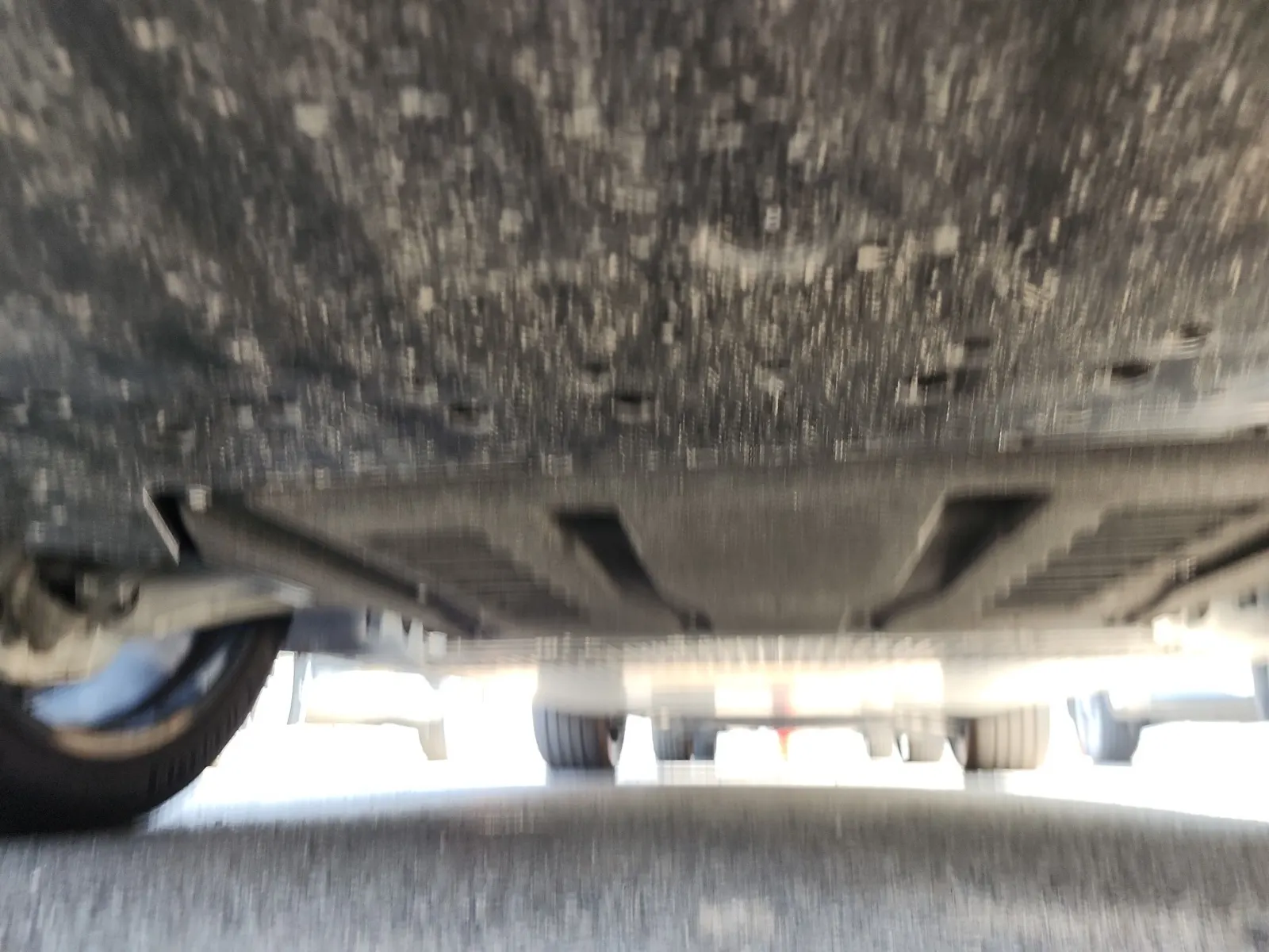 Undercarriage - Front Photo