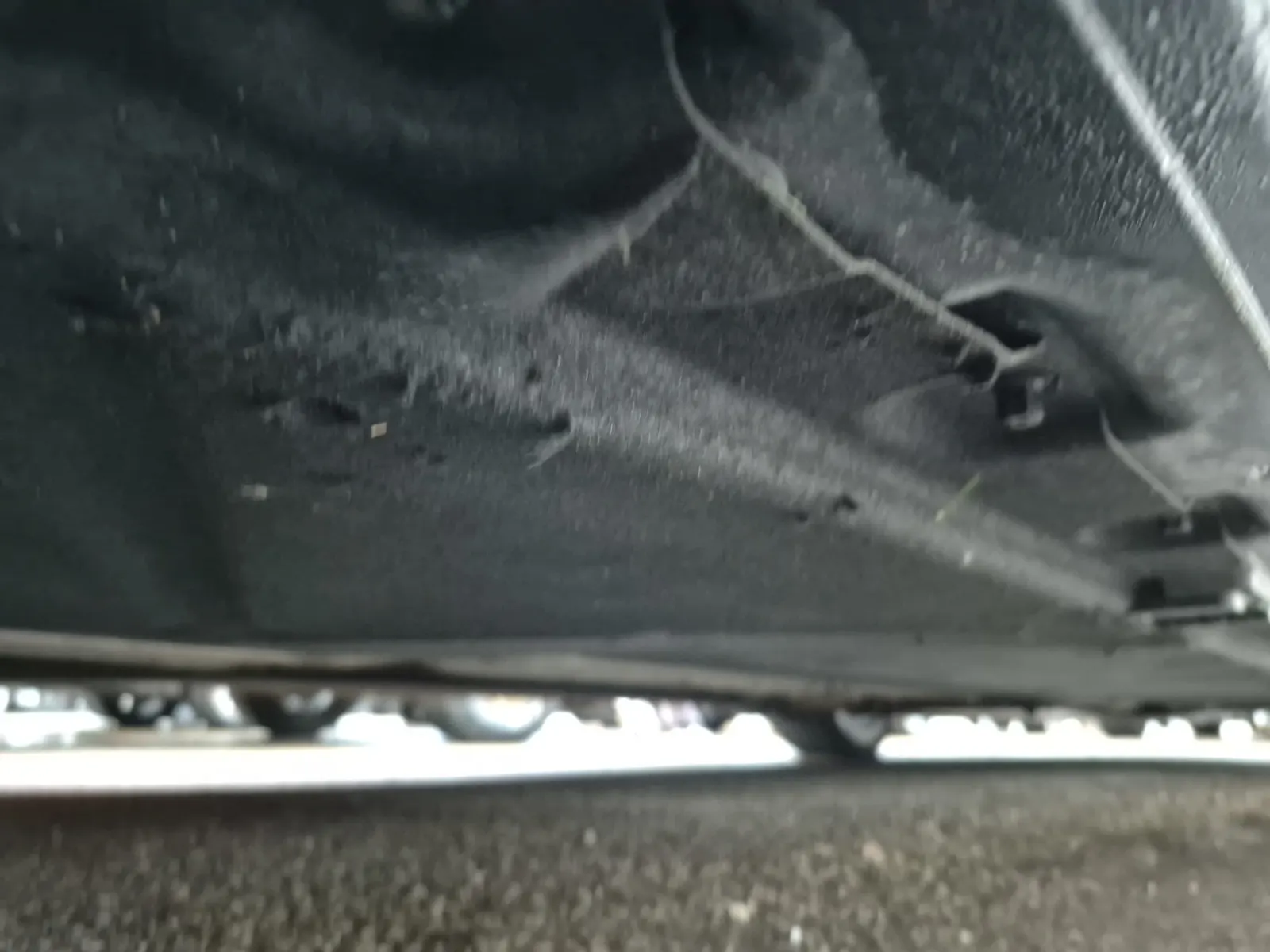 Undercarriage - Passenger Photo