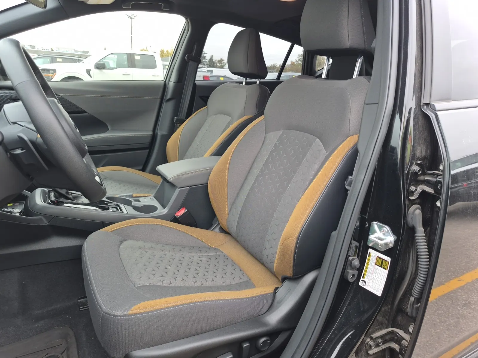 Front Interior Photo