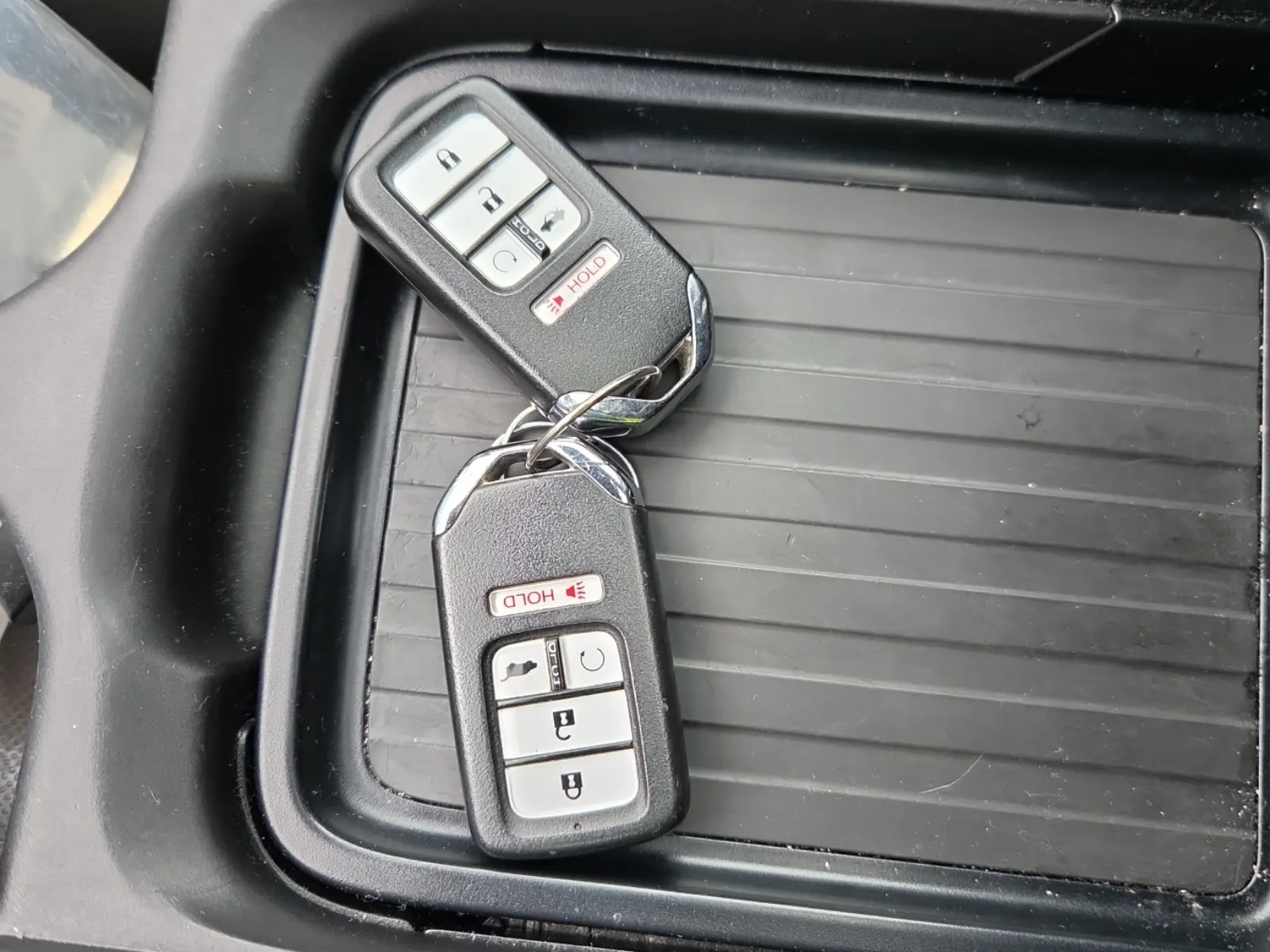 Keys/Fobs/Manual Photo