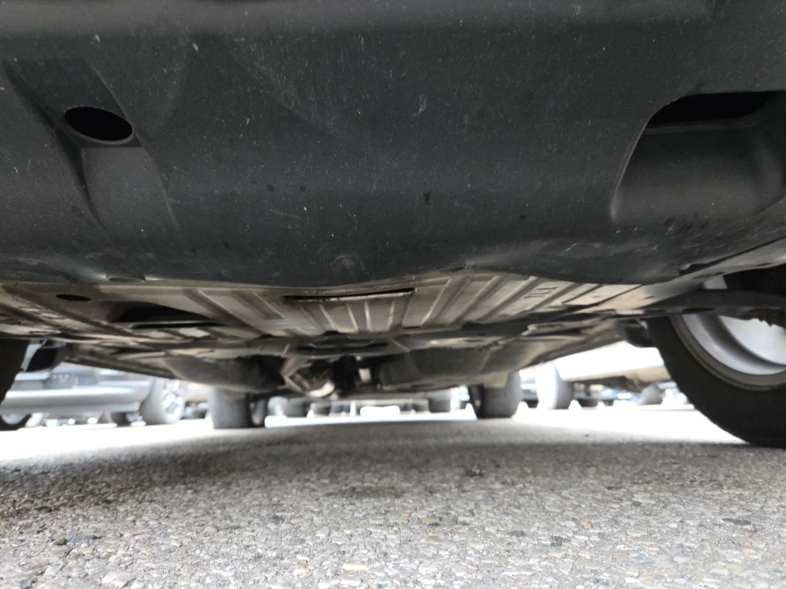 Undercarriage - Front Photo