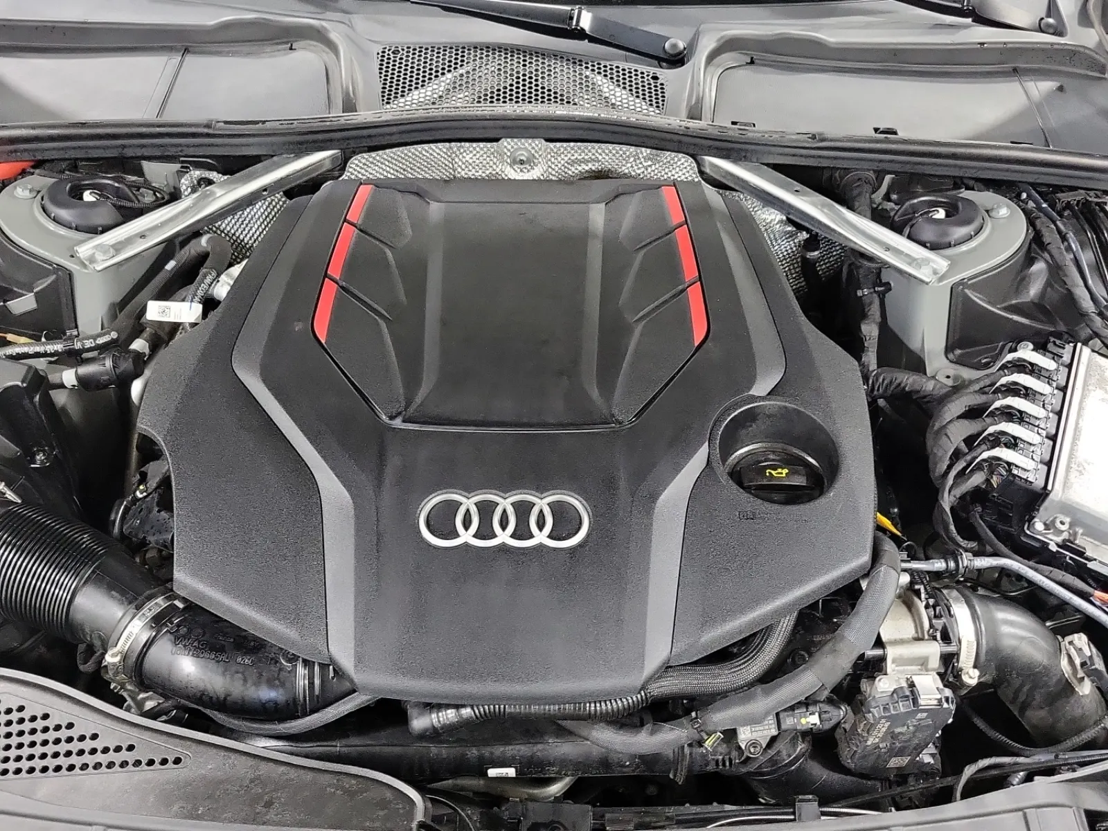 Engine Photo