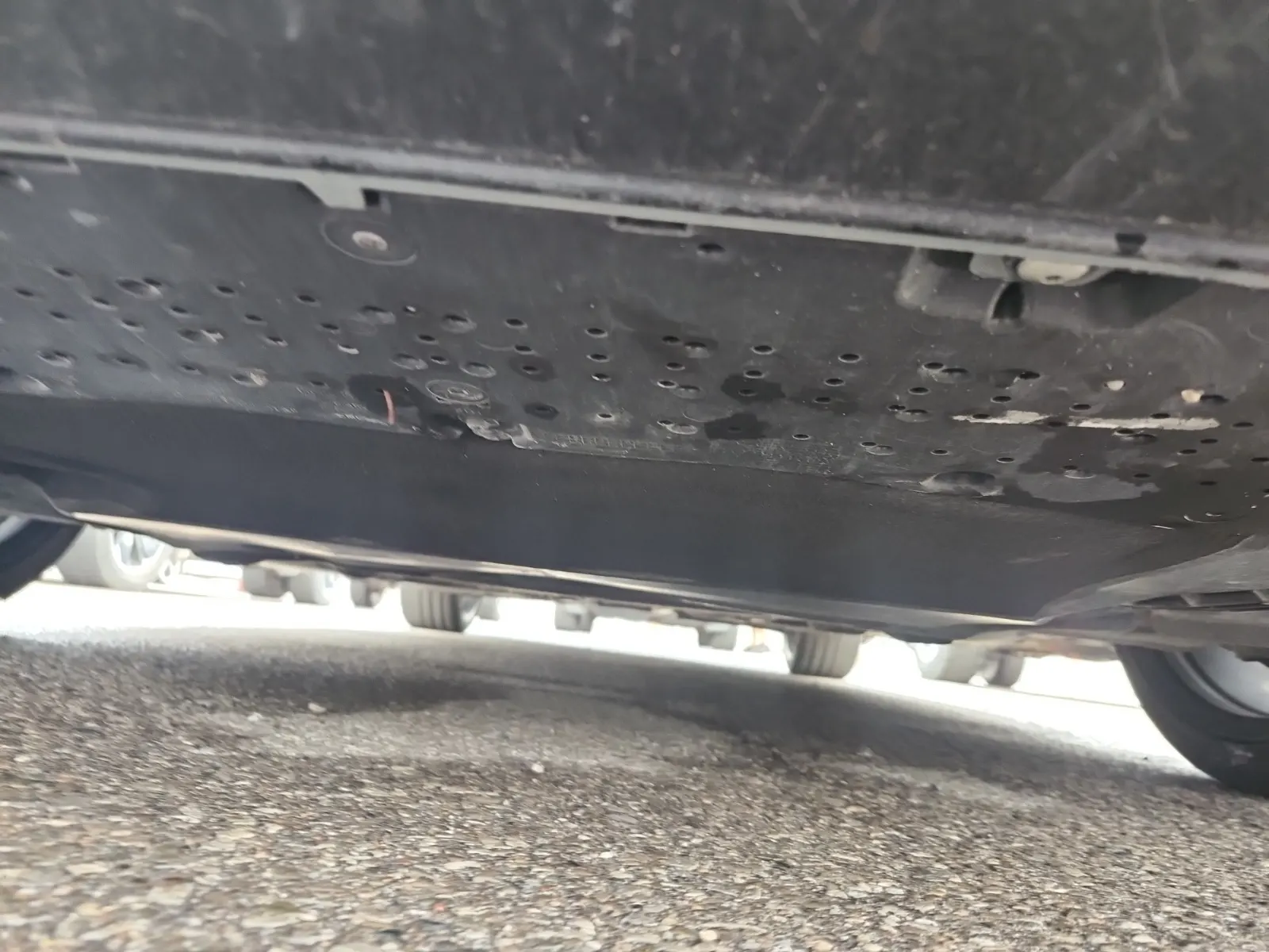 Undercarriage - Front Photo