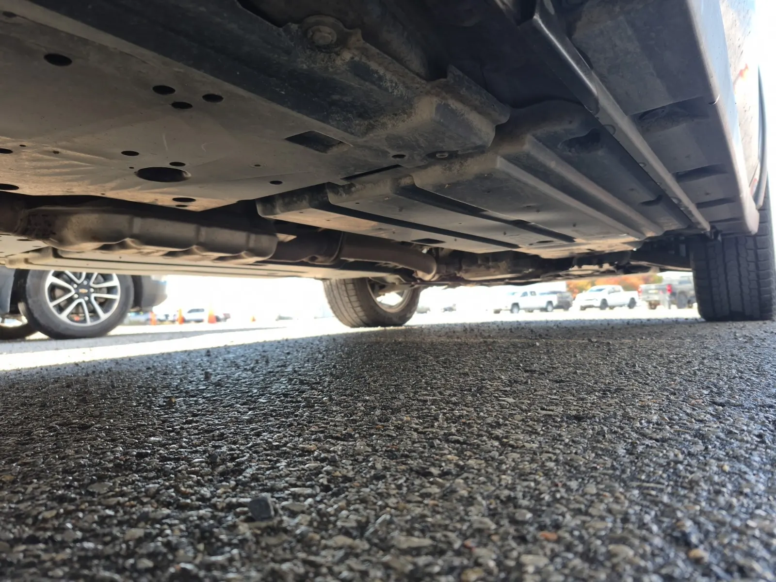 Undercarriage - Passenger Photo