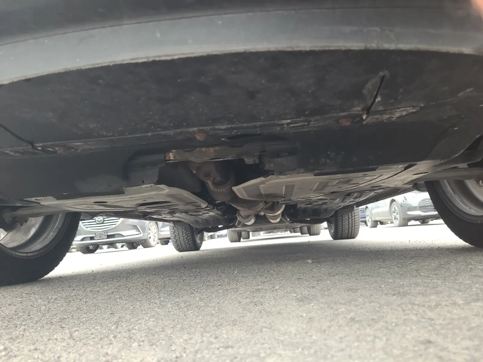 Undercarriage - Front Photo