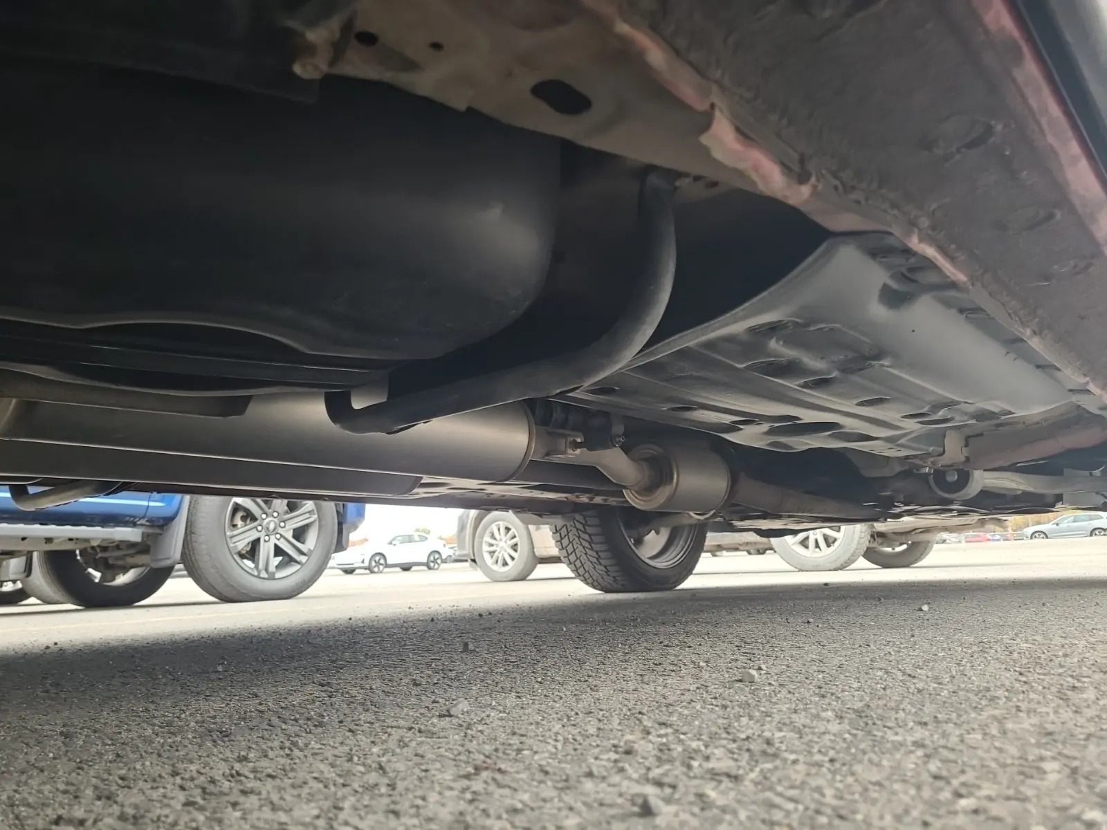 Undercarriage - Passenger Photo