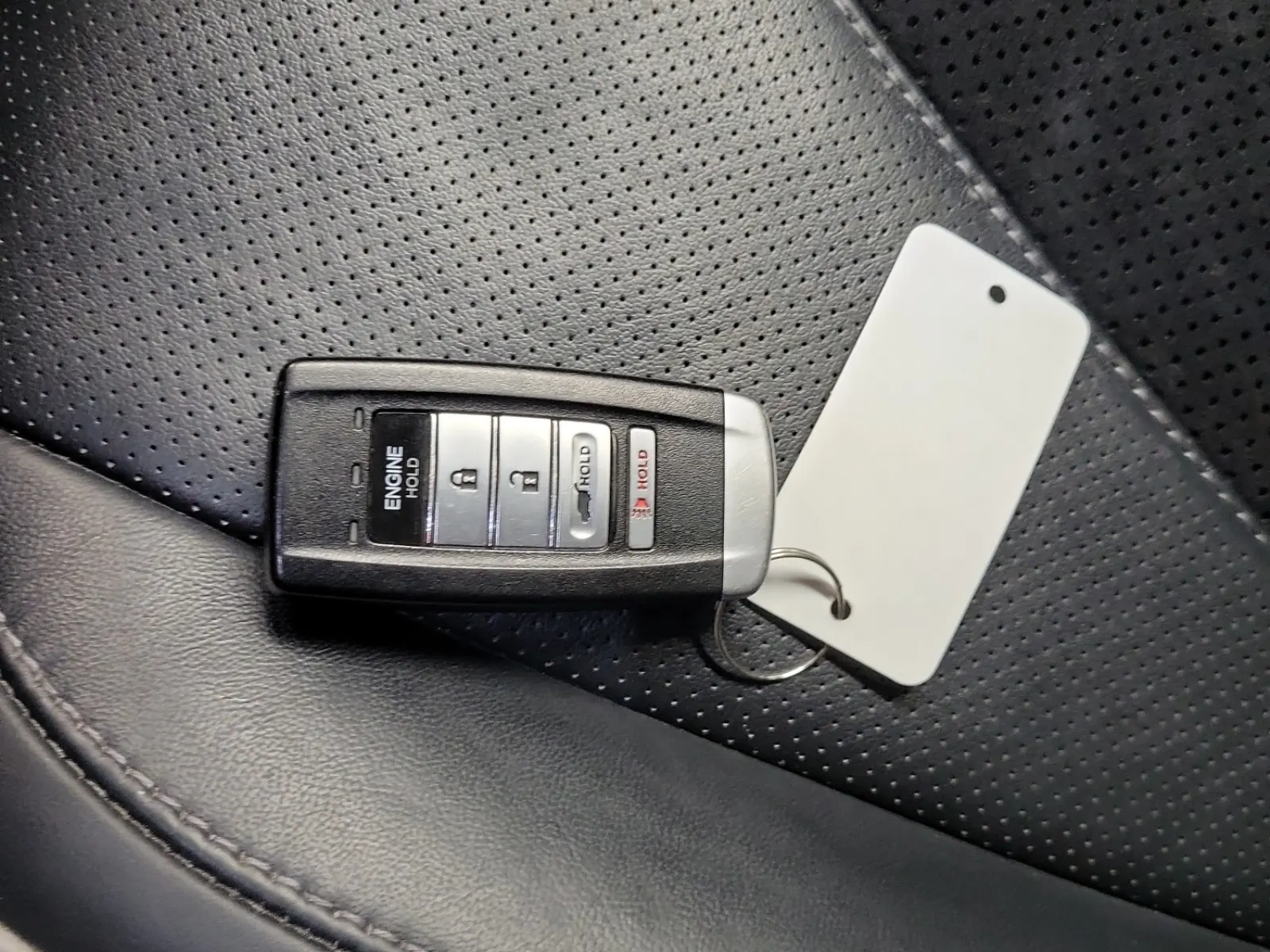 Keys/Fobs/Manual Photo