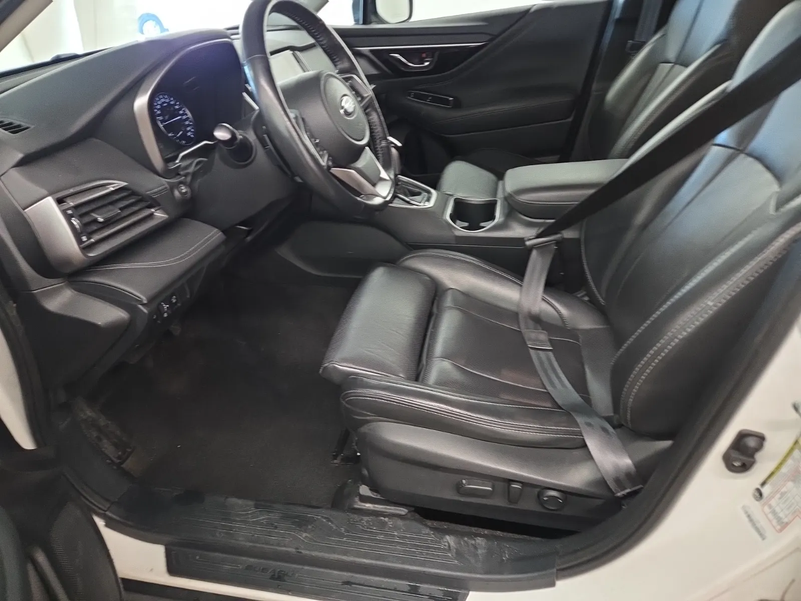 Front Interior Photo
