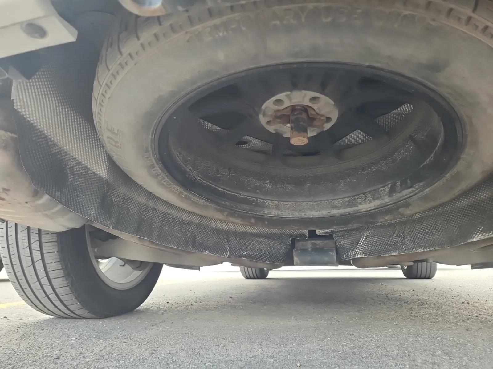 Spare Tire & Wheel Photo