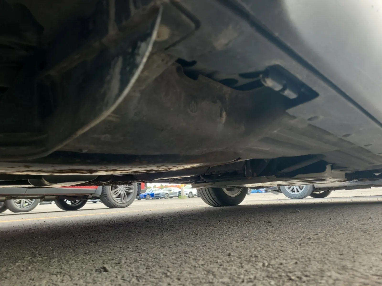 Undercarriage - Passenger Photo