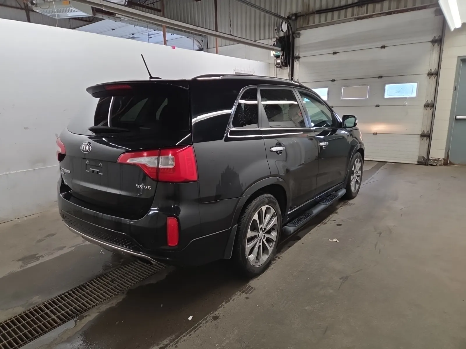 Passenger Rear 3/4 Photo