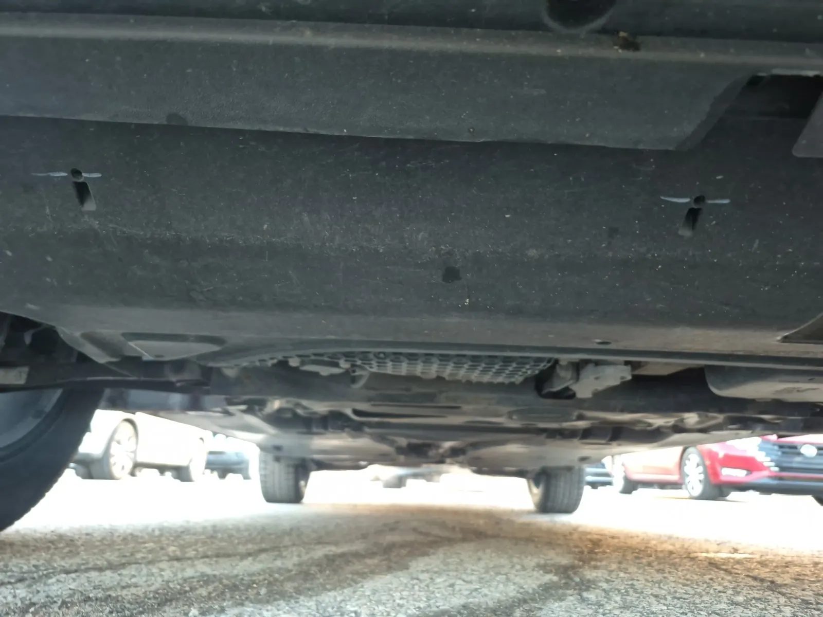 Undercarriage - Front Photo