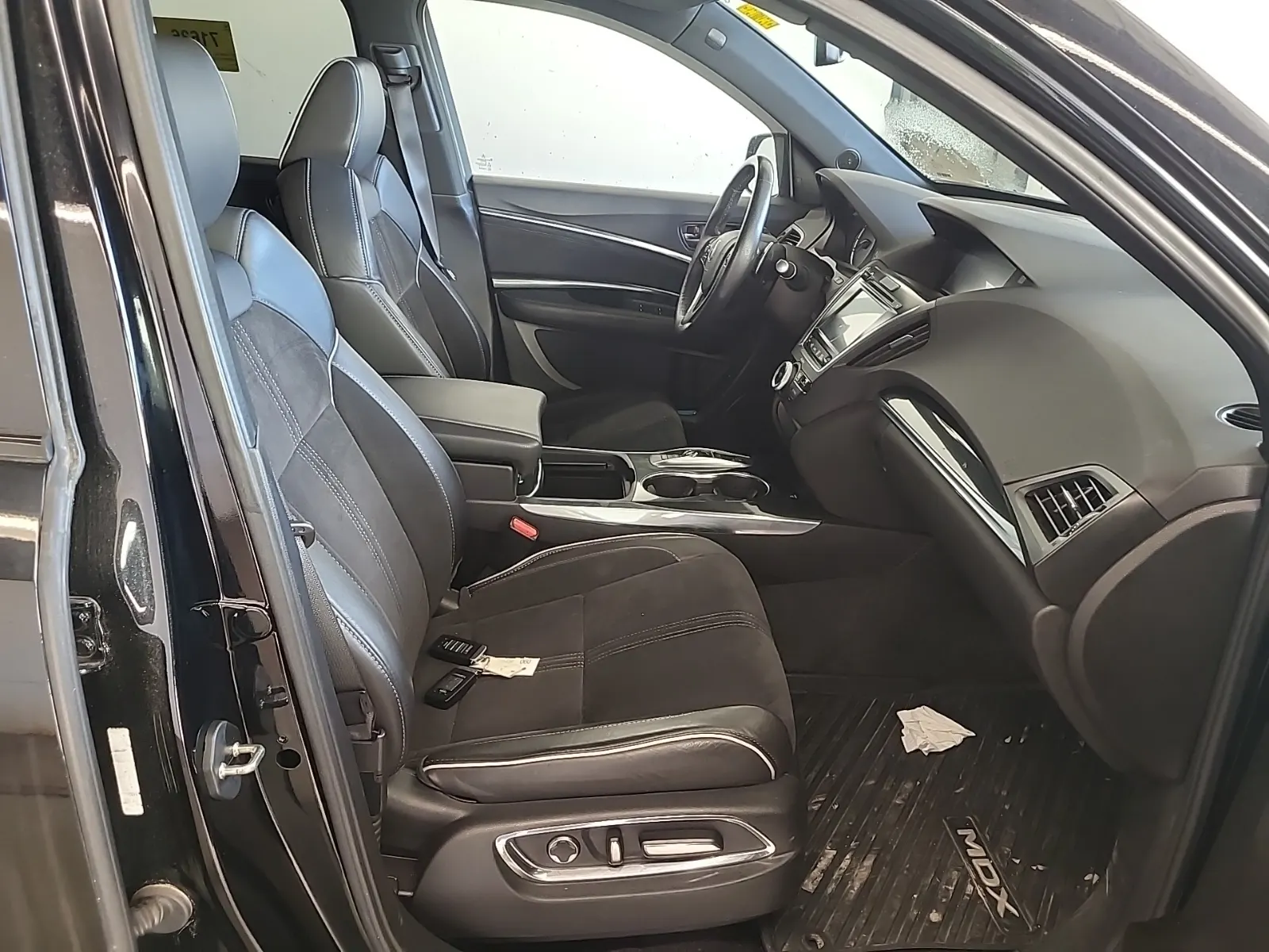 Right Side Interior Photo