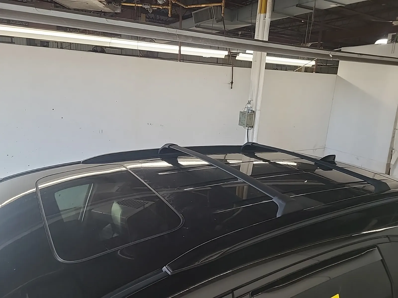 Exterior Roof Photo