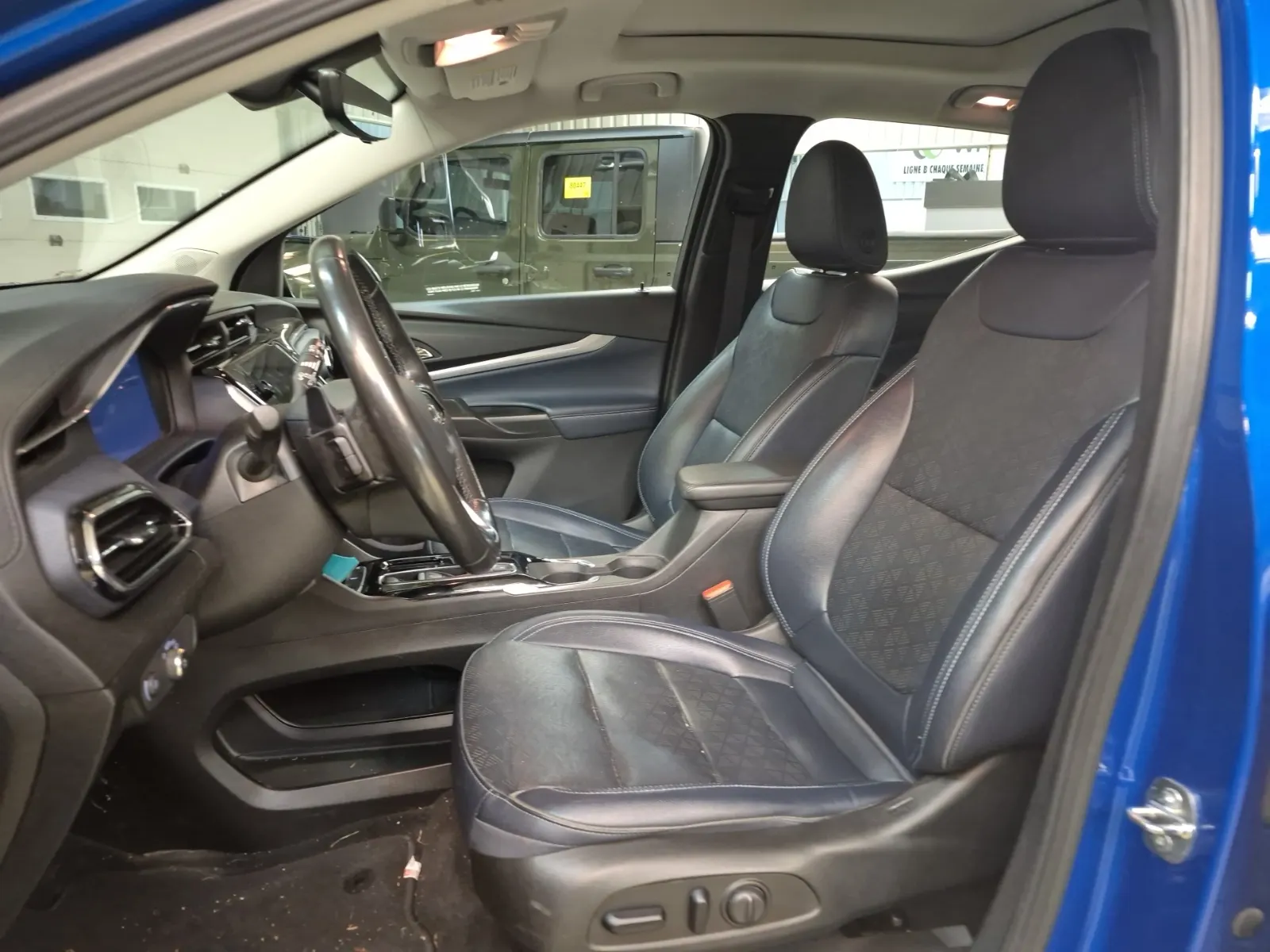Front Interior Photo