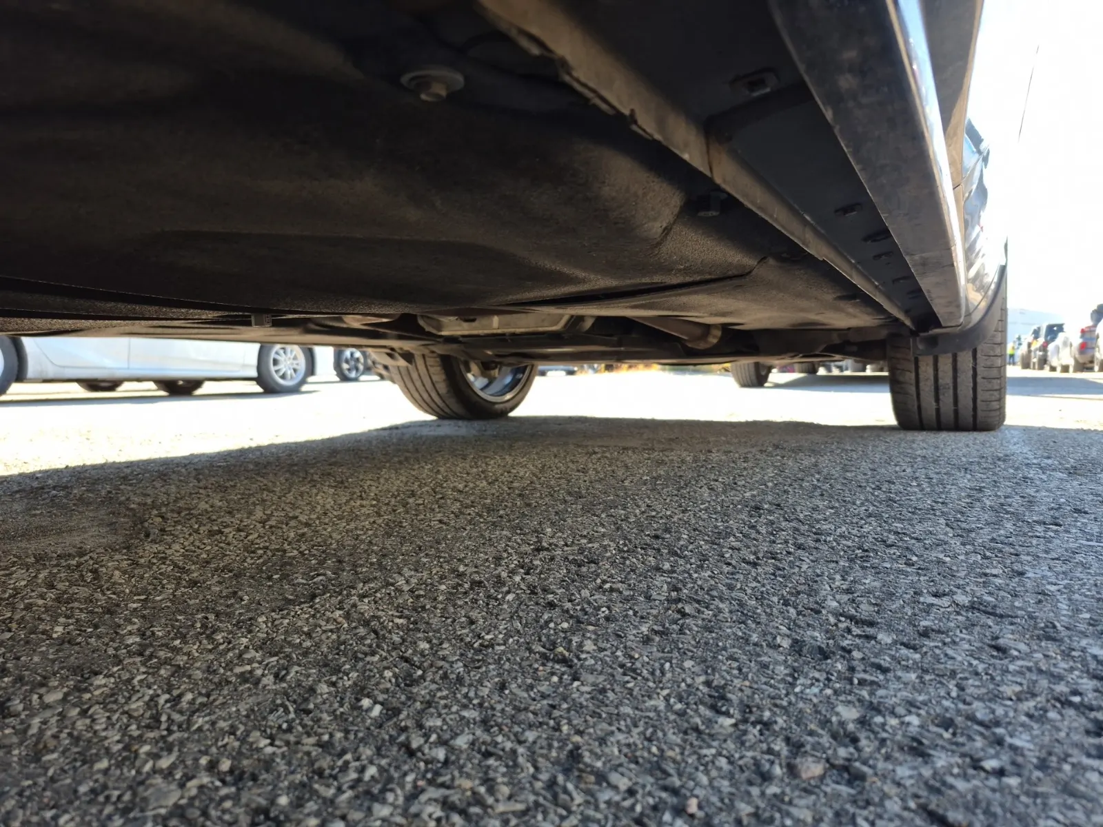 Undercarriage - Passenger Photo