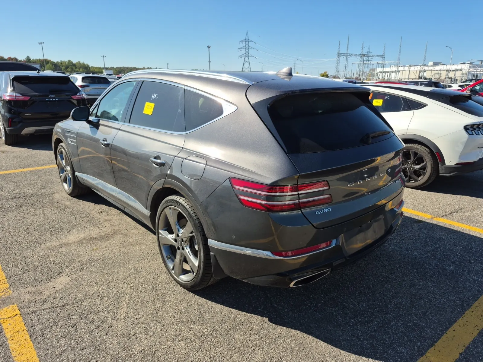 Driver Rear 3/4 Photo