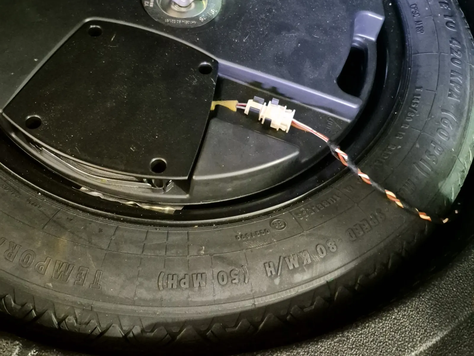 Spare Tire & Wheel Photo
