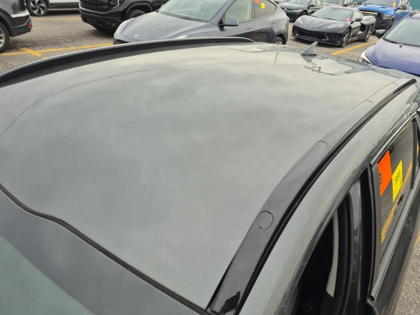 Exterior Roof Photo
