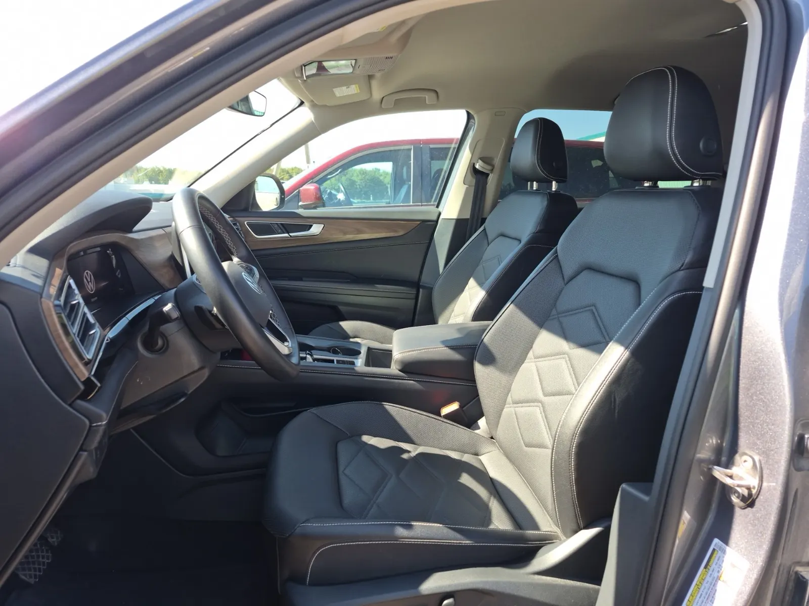 Front Interior Photo