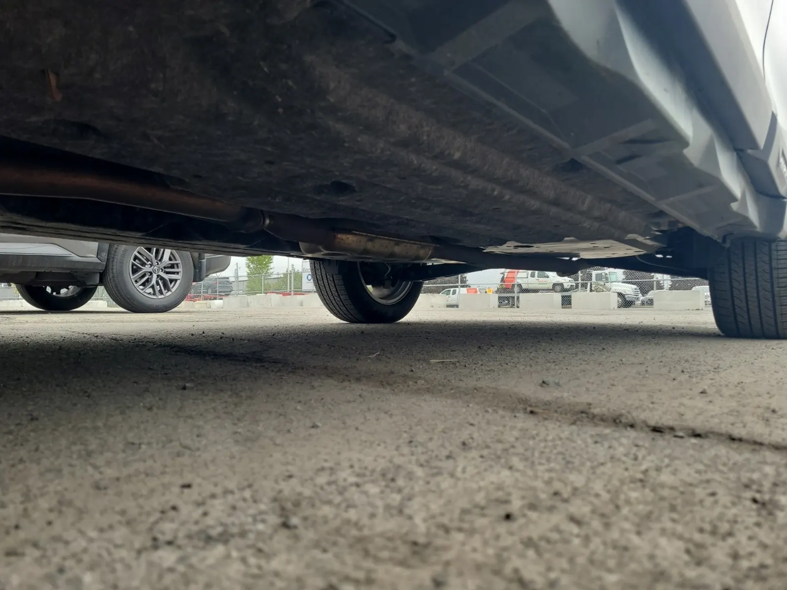 Undercarriage - Driver Photo