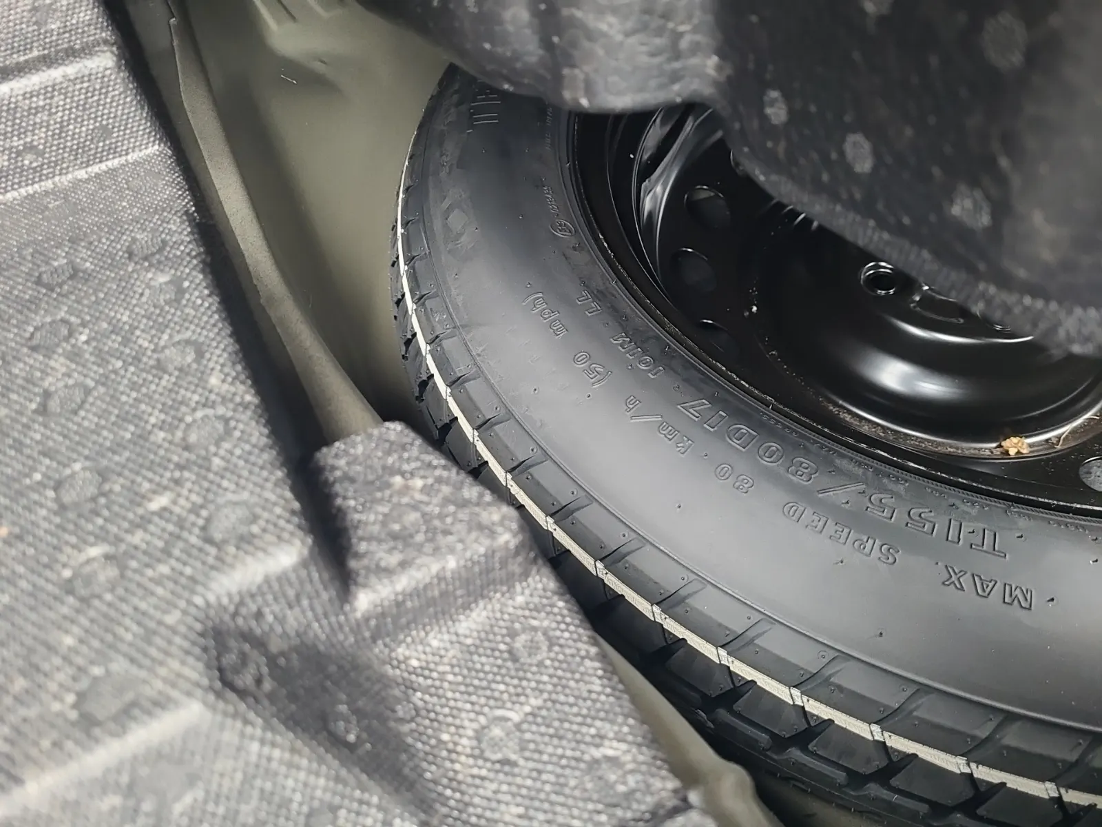 Spare Tire & Wheel Photo