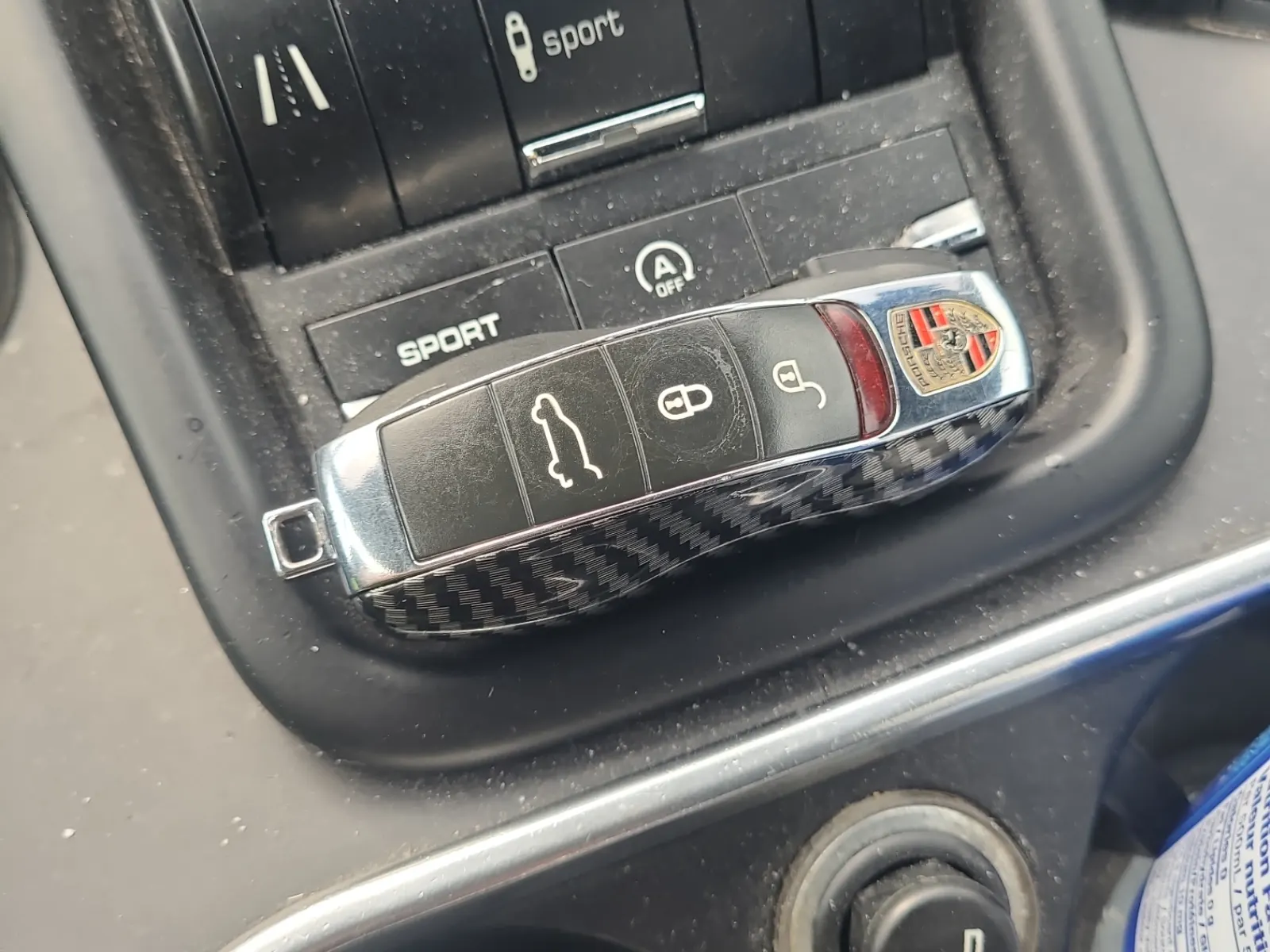 Keys/Fobs/Manual Photo