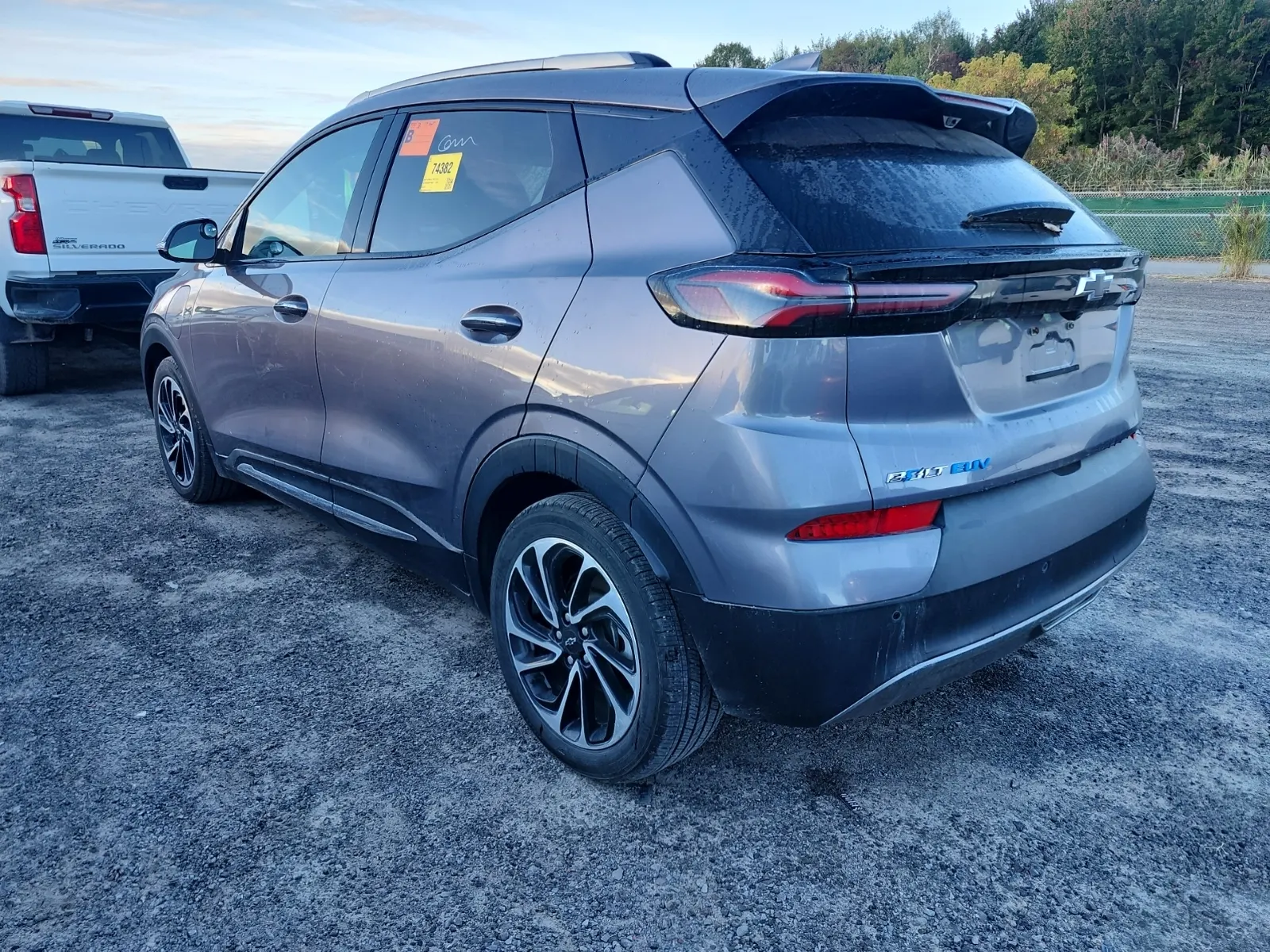 Driver Rear 3/4 Photo