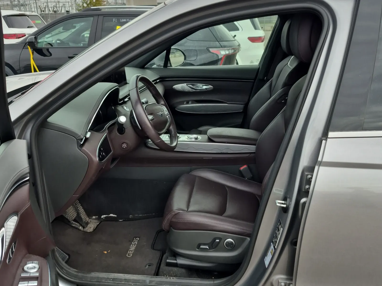 Front Interior Photo