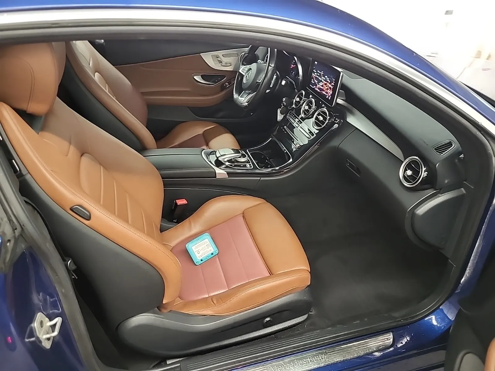 Right Side Interior Photo