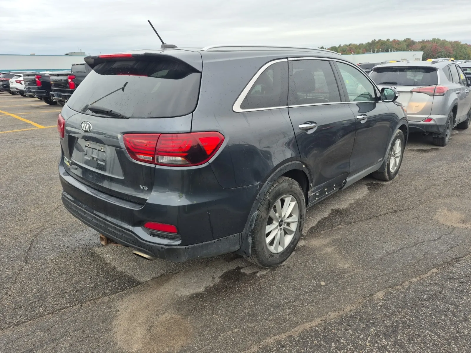 Passenger Rear 3/4 Photo