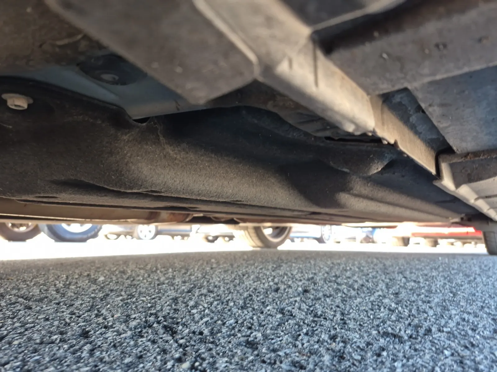 Undercarriage - Driver Photo